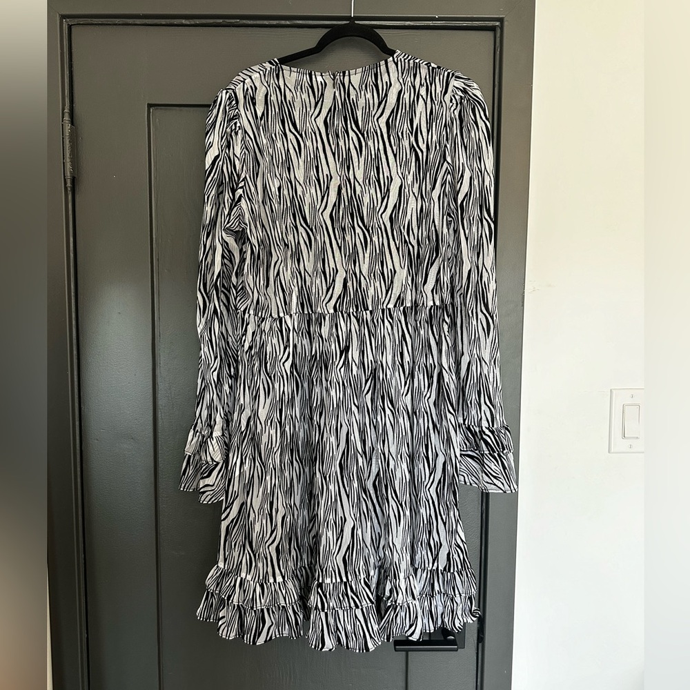 Zebra Batsheva Mesh and Velvet dress - size 18